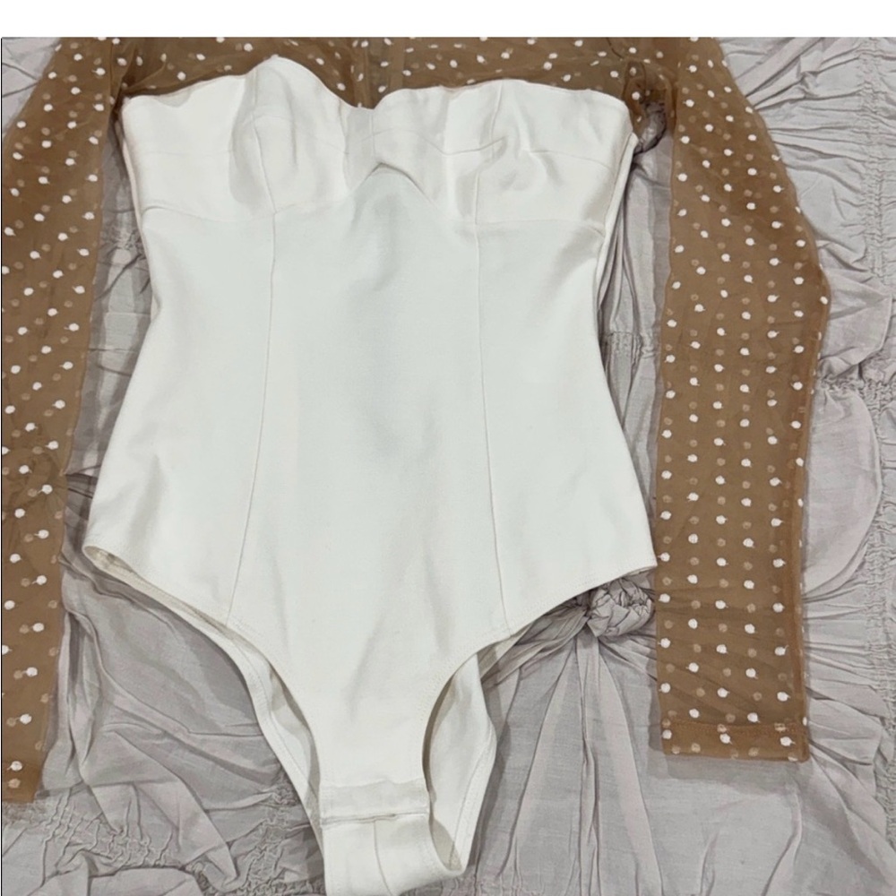 Fleur du Mal white and tan polka dot bodysuit. New with tags - Picture 5 of 11